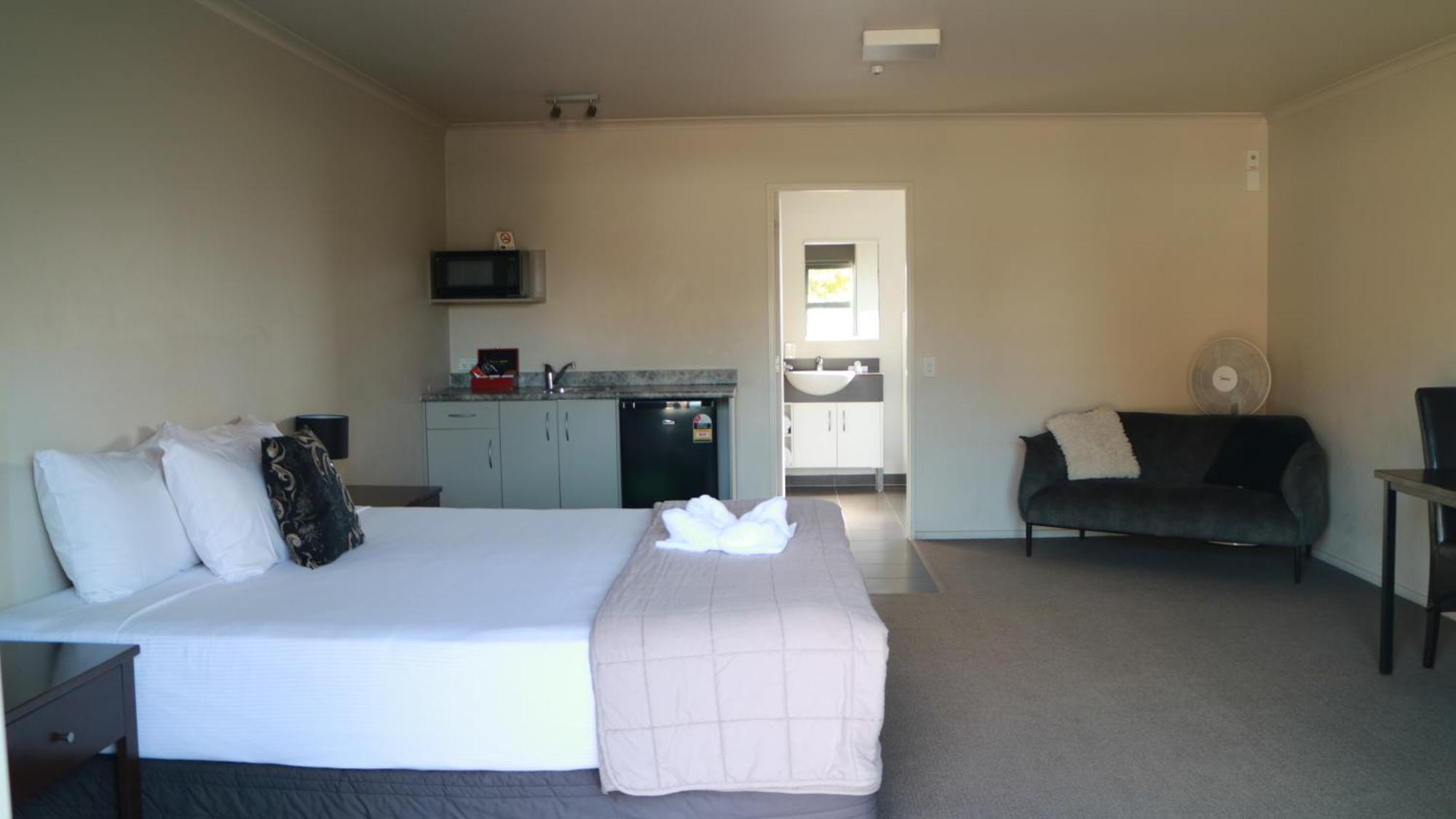 เอ็กซิคูทีฟ ออน เฟนทอน Motel โรโตรัว ภายนอก รูปภาพ