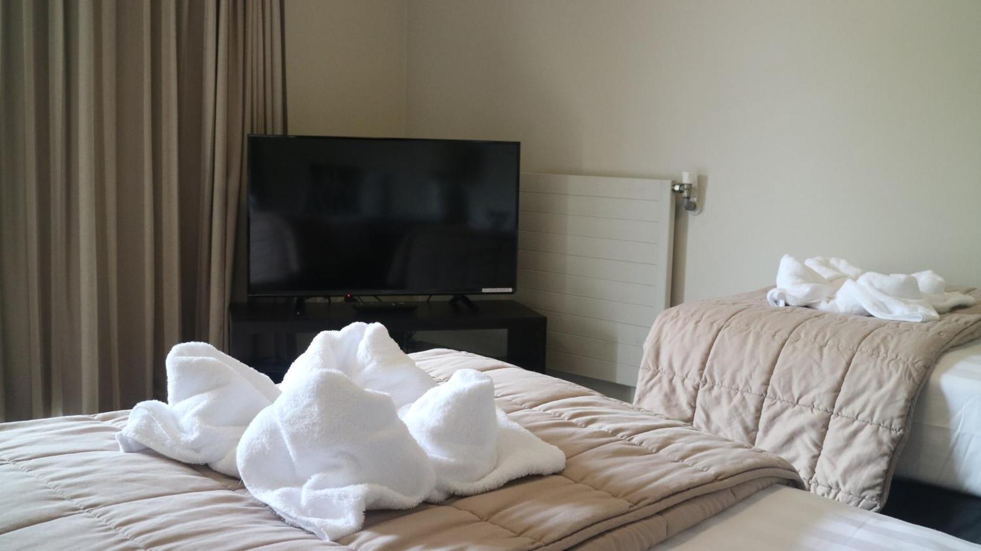 เอ็กซิคูทีฟ ออน เฟนทอน Motel โรโตรัว ภายนอก รูปภาพ